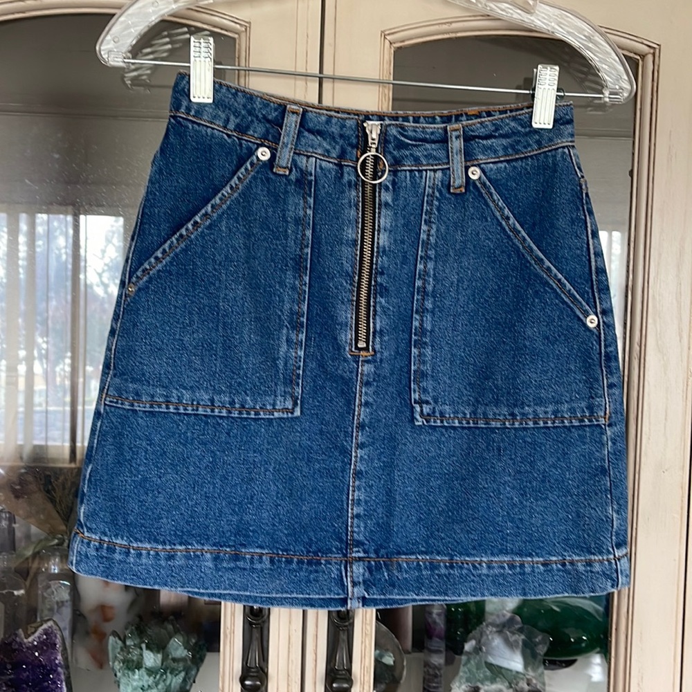 Top shop blue denim, jean skirt, size 2, new with tags